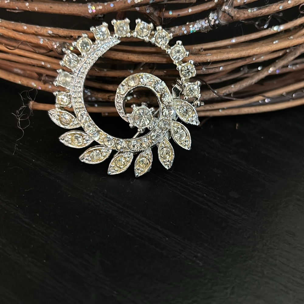Vintage pin